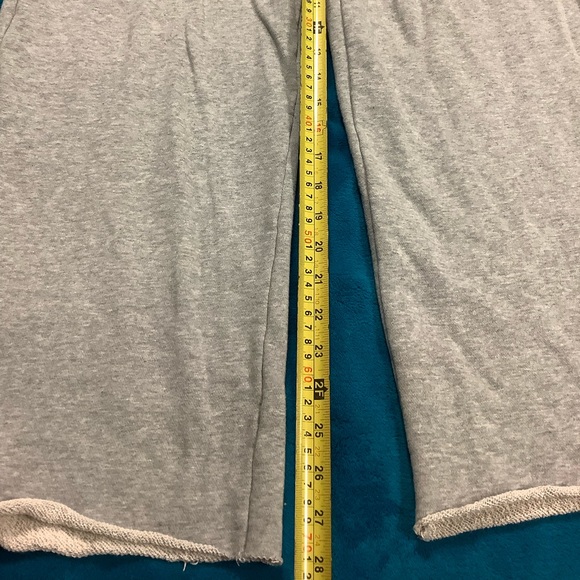 Storets Nadia High Rise Slash Wide-Leg Cropped Sweatpants XS/S - Picture 7 of 15